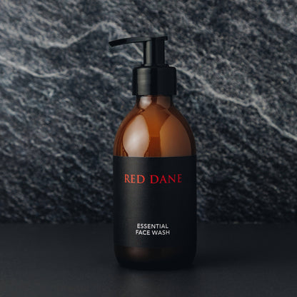 ESSENTIAL FACE WASH